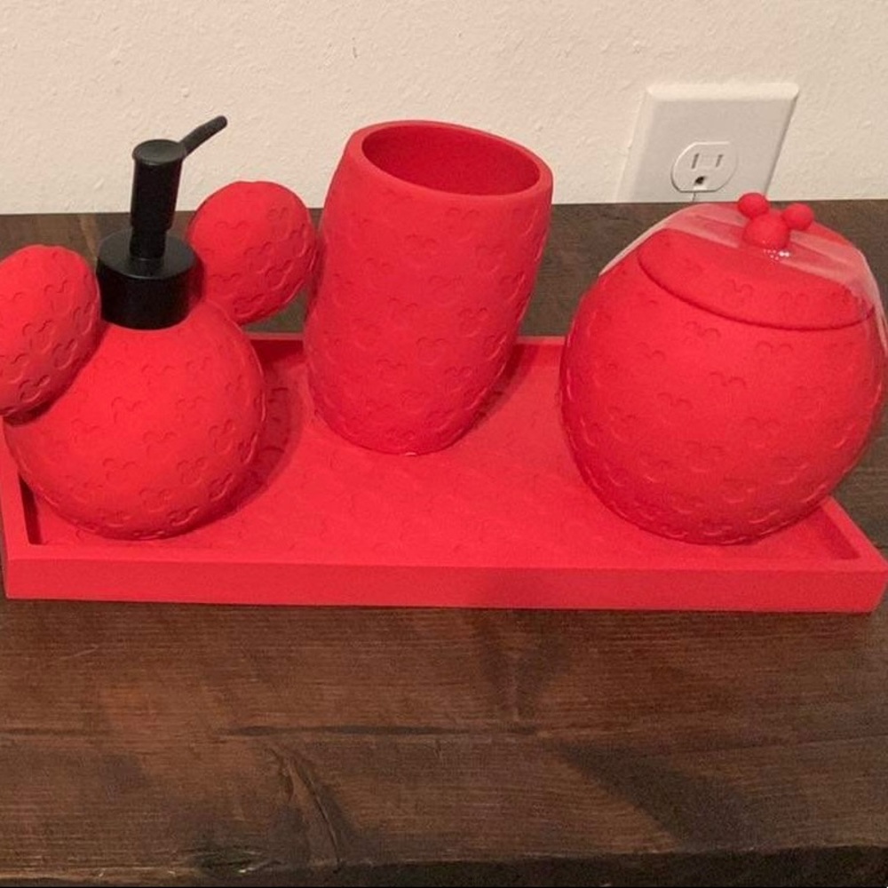 Red Soap Set - Mickey - Disney
